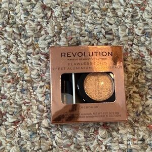 Revolution Flawless Foils Eyeshadow - Rebound Gold